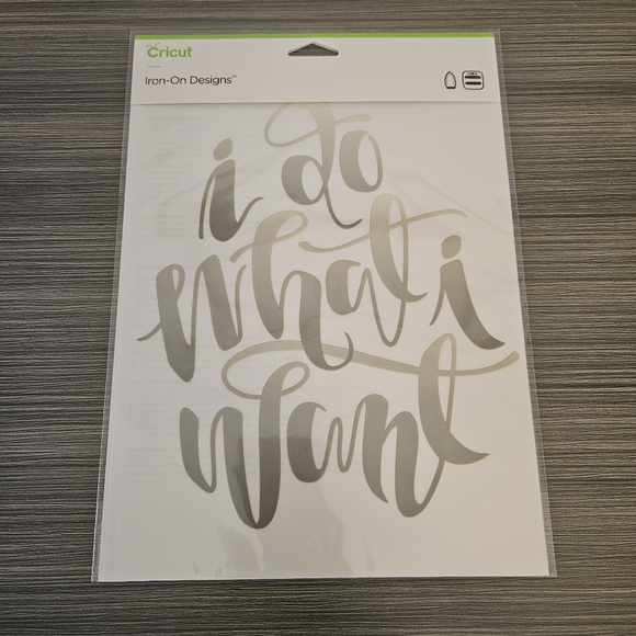 Cricut Iron-On Designs Bundle of 7 - Picture 3 of 10